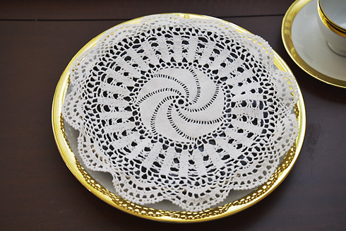 Southern Stars Extra Fine Crochet Doilies 10" Round. All Cotton. - Click Image to Close